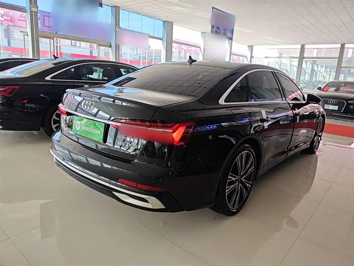Фото 7 - Audi A6L
