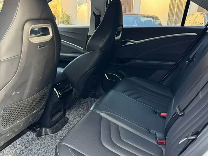 Фото 7 - Hozon U