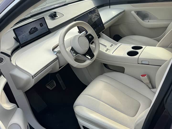 Фото 6 - Luxeed R7