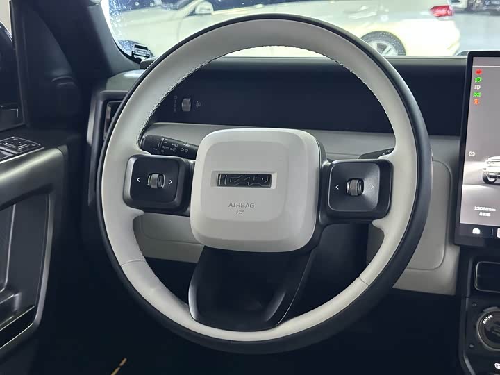 Фото 11 - Chery iCar V23