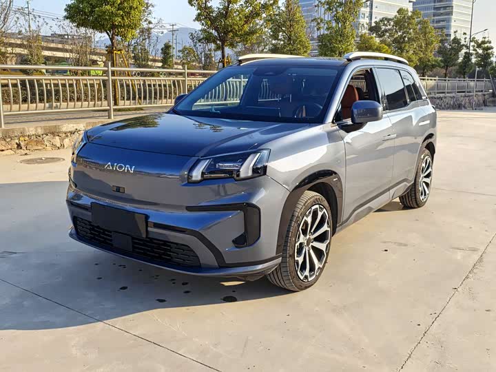 Фото 1 - GAC Aion V