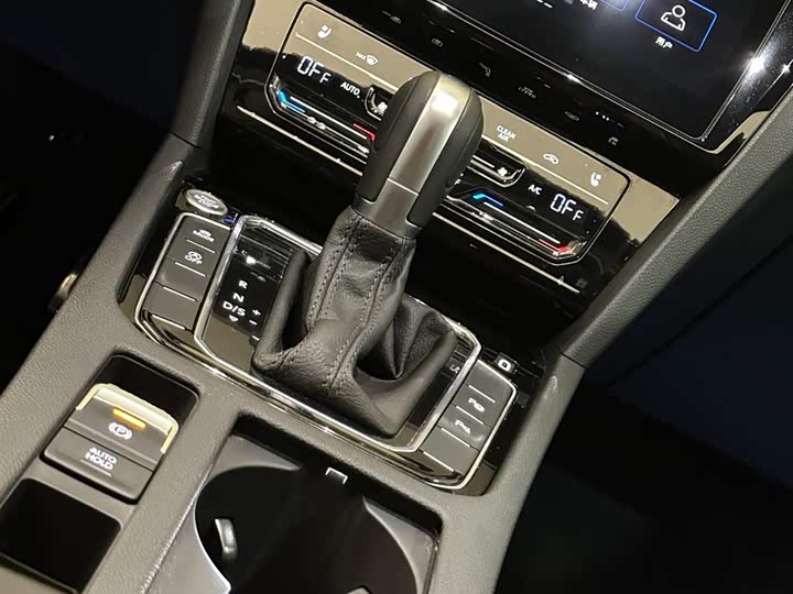 Фото 20 - Volkswagen CC