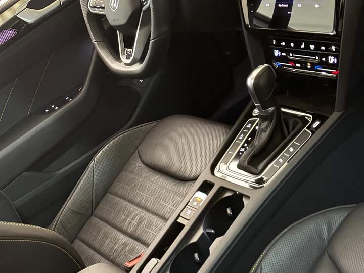 Фото 21 - Volkswagen CC