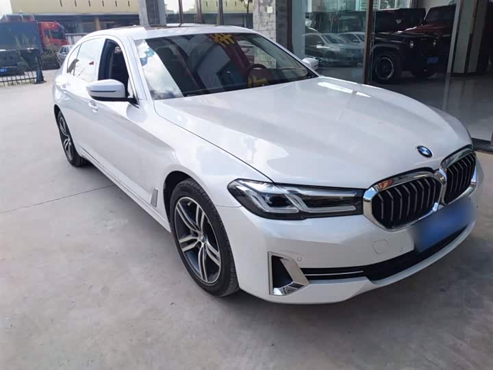 Фото 4 - BMW 5 Series