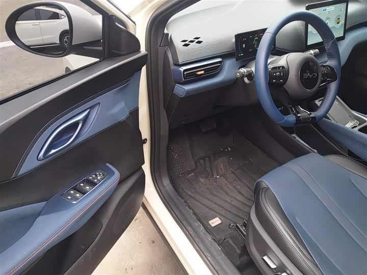 Фото 16 - BYD Seagull