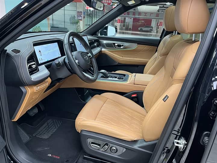 Фото 11 - GAC Trumpchi GS8