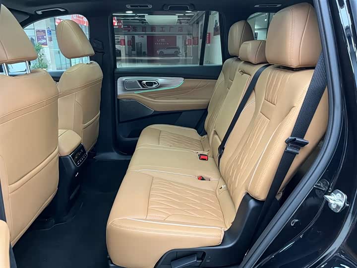 Фото 14 - GAC Trumpchi GS8