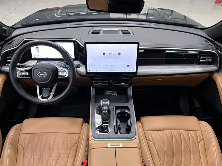 Фото 2 - GAC Trumpchi GS8