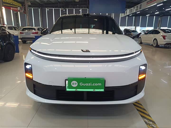 Фото 3 - LiXiang L6