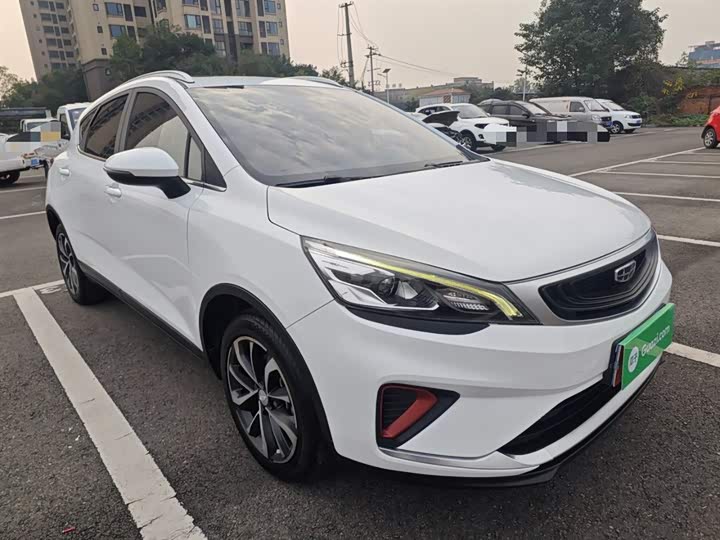 Фото 4 - Geely Emgrand GS