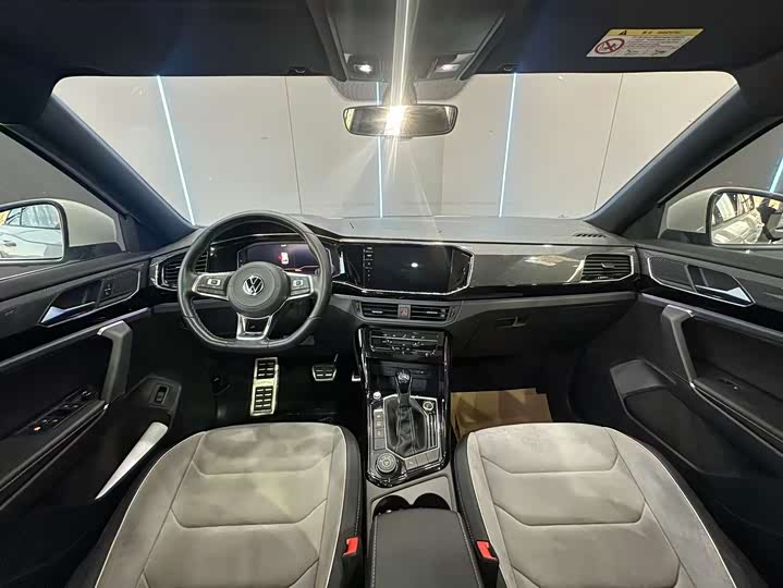 Фото 9 - Volkswagen Tayron