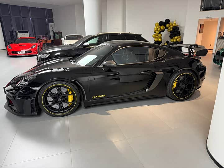 Фото 2 - Porsche 718