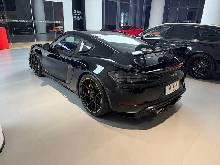 Фото 3 - Porsche 718