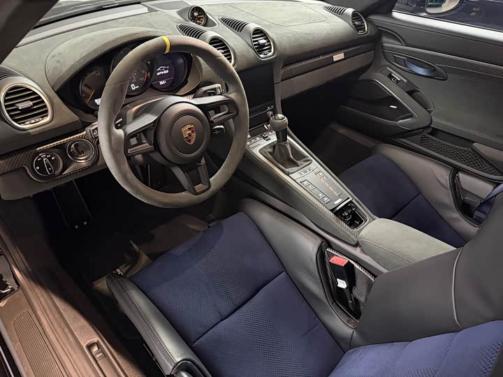 Фото 6 - Porsche 718