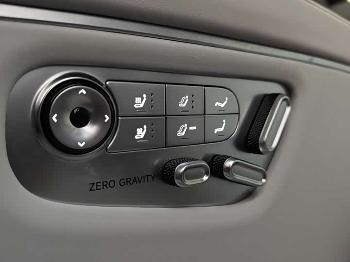 Фото 16 - XPeng X9