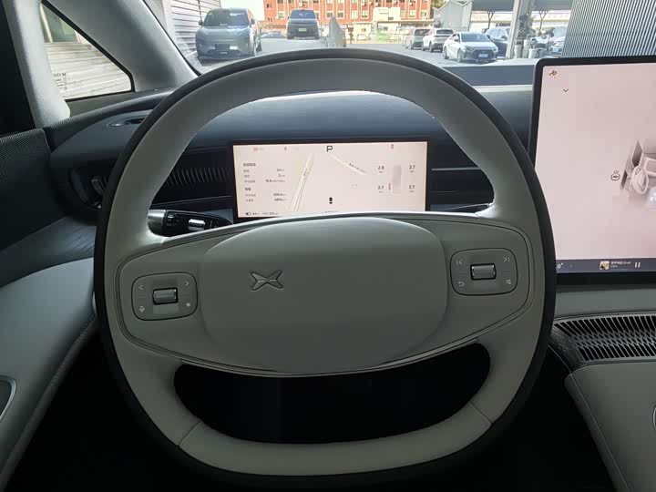 Фото 18 - XPeng X9