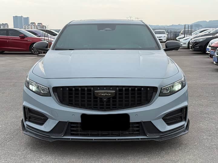 Фото 2 - Geely Preface