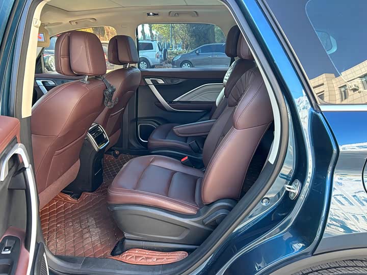 Фото 5 - Geely Jiaji