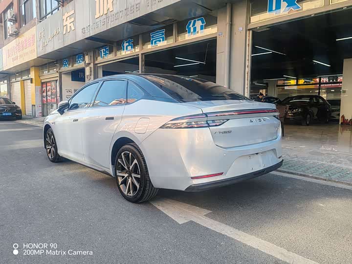 Фото 6 - GAC Aion S Plus