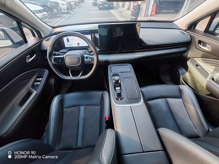 Фото 9 - GAC Aion S Plus