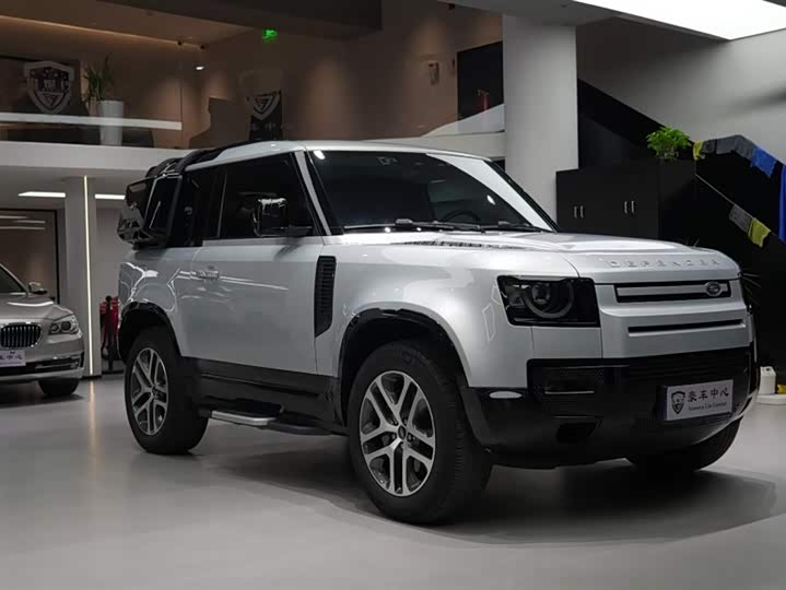 Фото 2 - Land Rover Defender