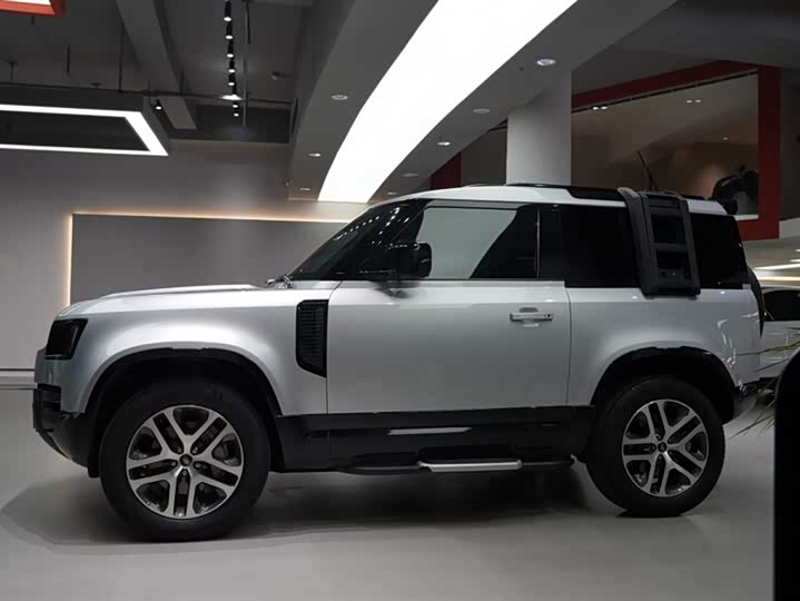 Фото 5 - Land Rover Defender