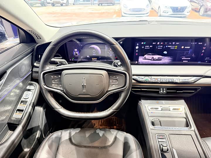 Фото 10 - Lincoln Z (Zephyr)