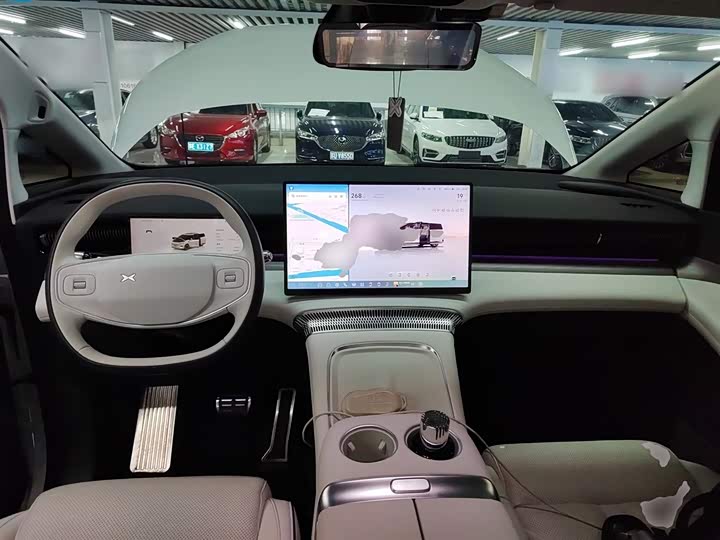 Фото 10 - XPeng X9