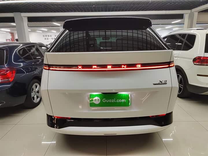 Фото 6 - XPeng X9