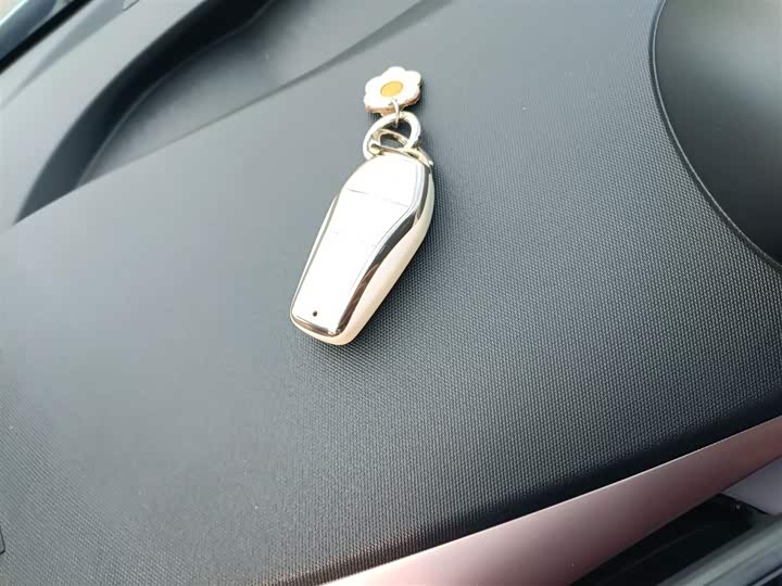 Фото 9 - BYD Dolphin