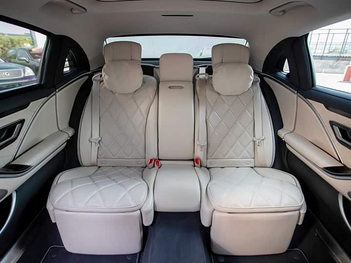 Фото 10 - Mercedes-Benz Maybach S-Class