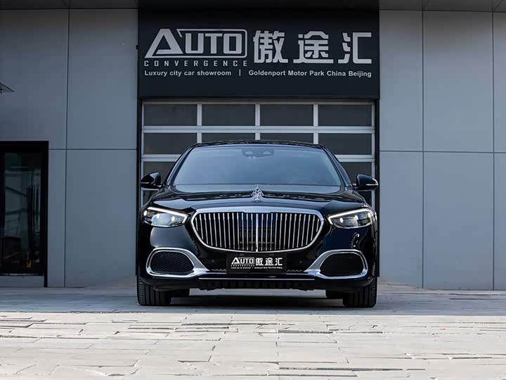 Фото 2 - Mercedes-Benz Maybach S-Class