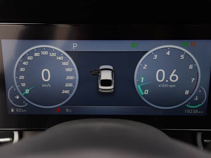 Фото 12 - Hyundai Elantra N line