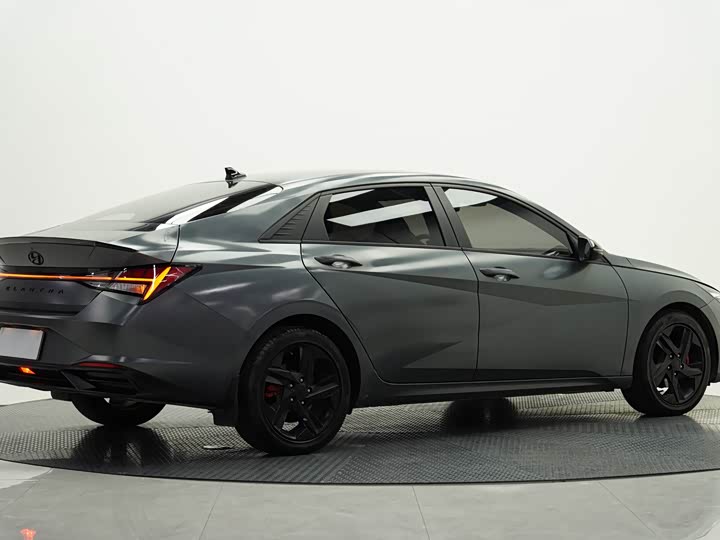 Фото 5 - Hyundai Elantra N line