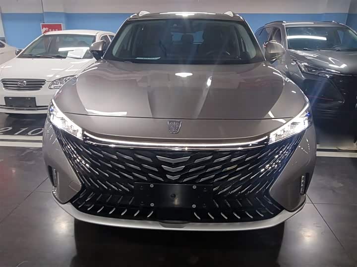 Фото 3 - Roewe RX5 Hybrid