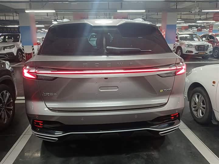 Фото 6 - Roewe RX5 Hybrid