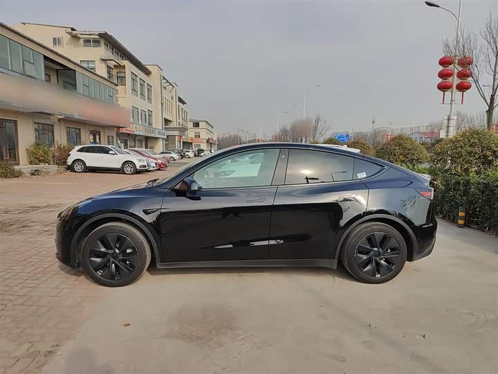 Фото 5 - Tesla Model Y