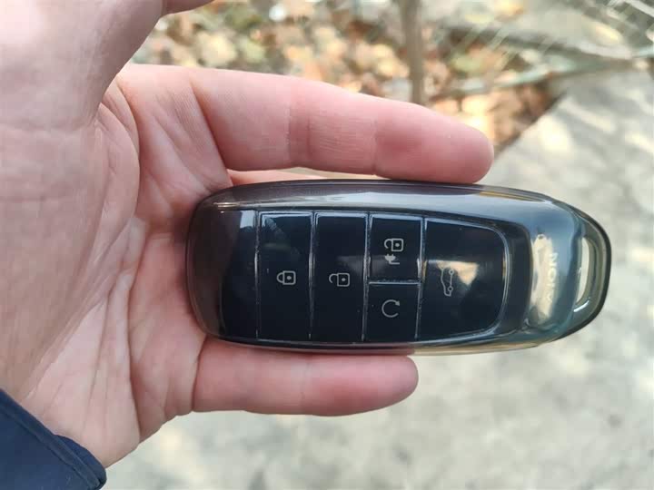 Фото 12 - GAC Aion Y