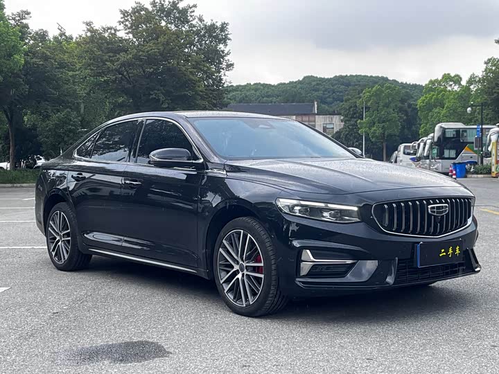 Фото 3 - Geely Preface