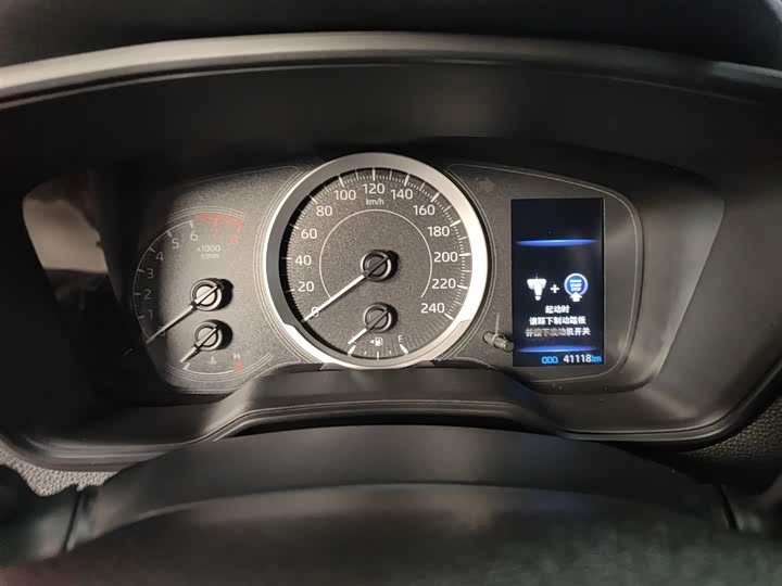 Фото 4 - Toyota Levin