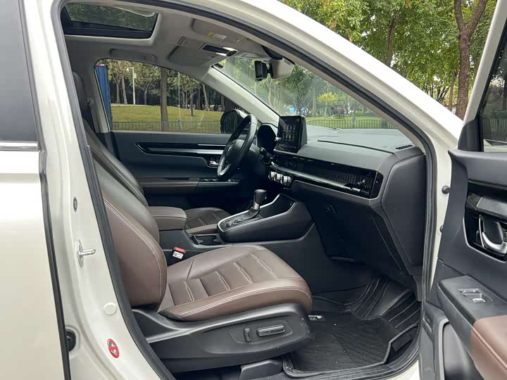 Фото 18 - Honda CR-V