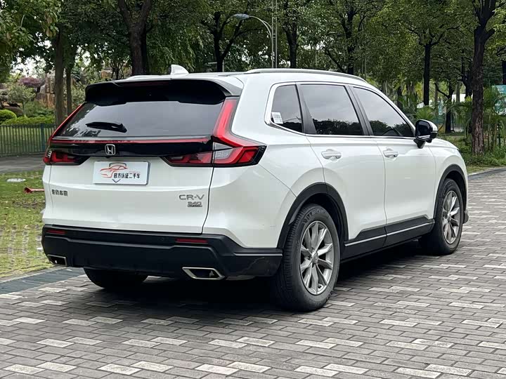 Фото 4 - Honda CR-V