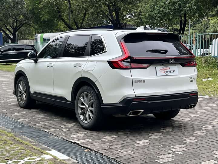 Фото 6 - Honda CR-V