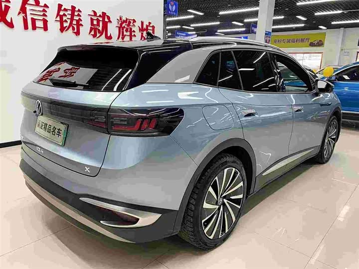 Фото 4 - Volkswagen ID.4 X