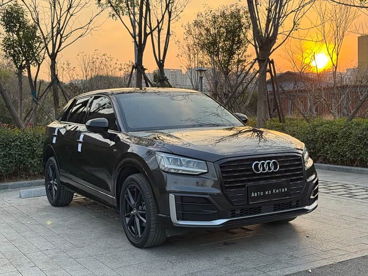 Фото 3 - Audi Q2L