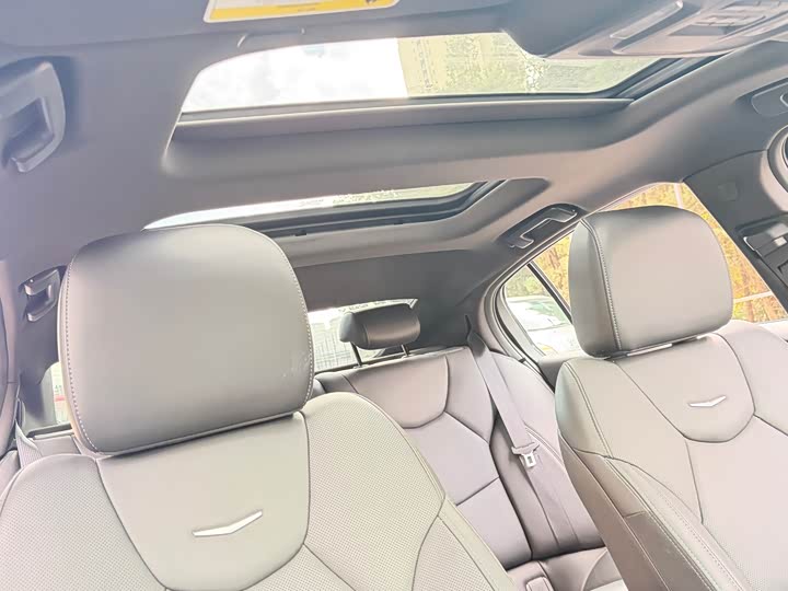 Фото 22 - Cadillac CT5