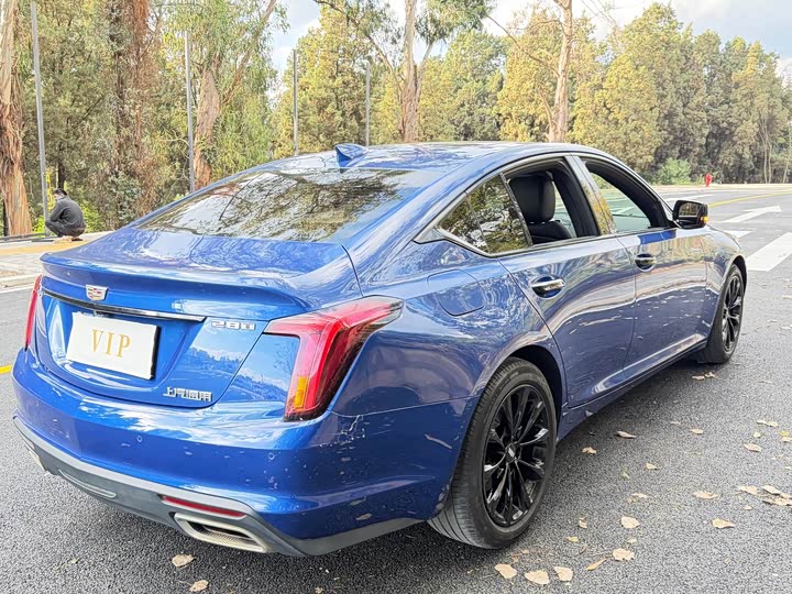 Фото 23 - Cadillac CT5