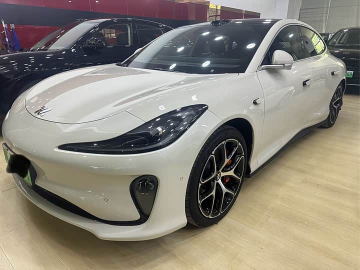 Фото 1 - IM motors L6