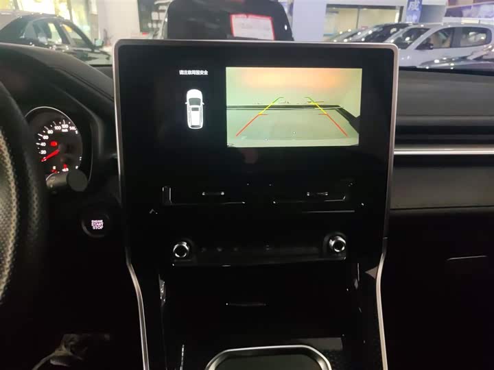 Фото 13 - Haval M6