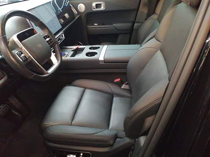 Фото 15 - LiXiang L7